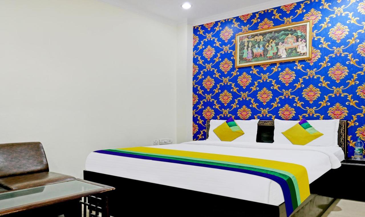 Itsy By Treebo - Ashoka Grand Hotel พาราณสี ภายนอก รูปภาพ